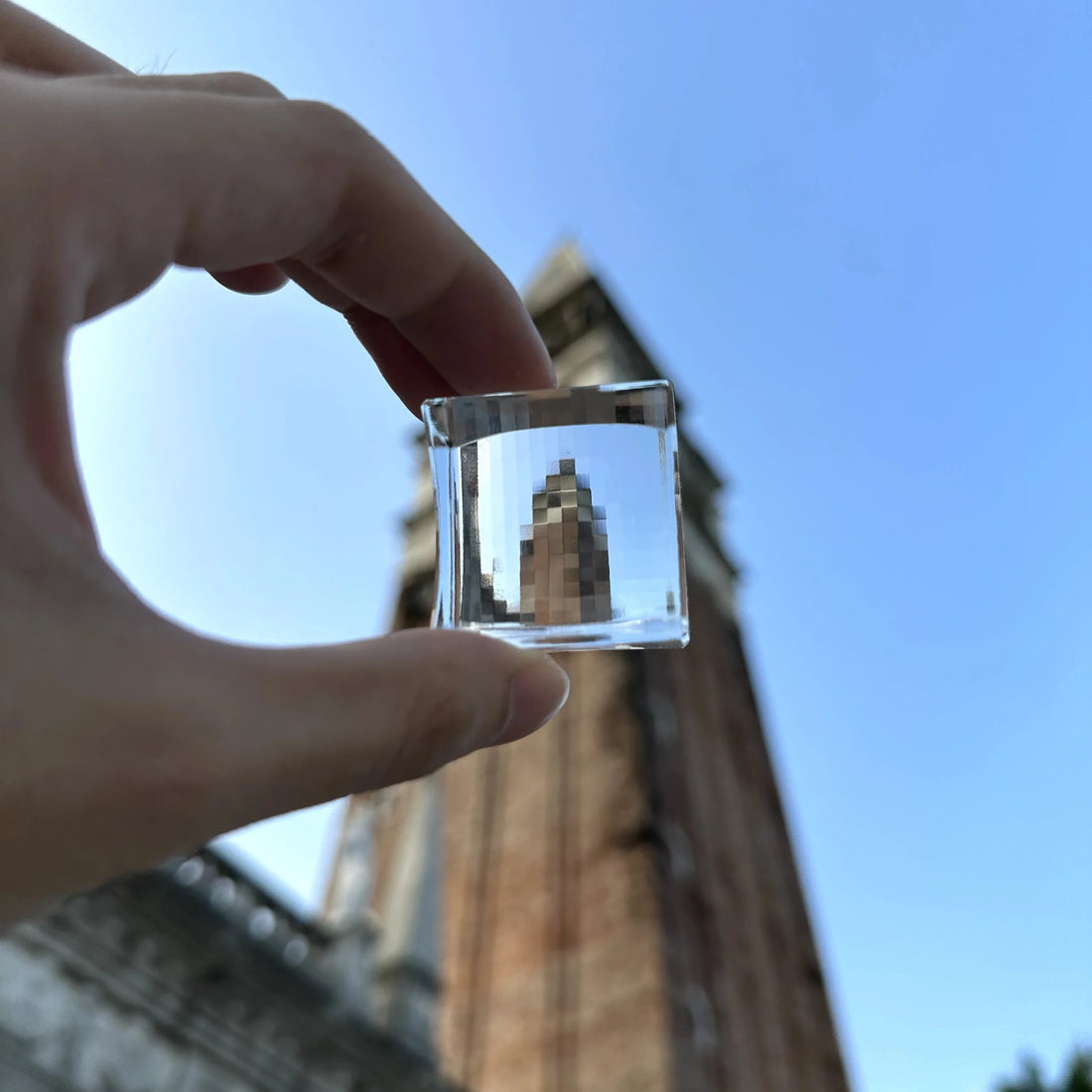 Using Pixel Crystal in front of a phone camera